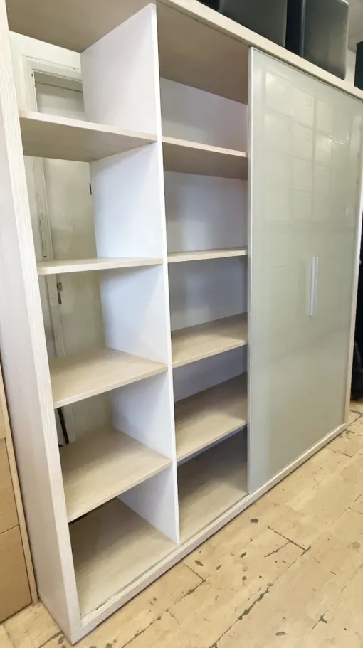 ACTIU Display Cabinet with Sliding Doors