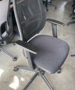 Pledge Task Mesh Chairs