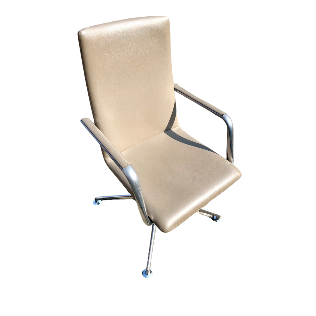 Brunner Fina Soft Conference Swivel Chair