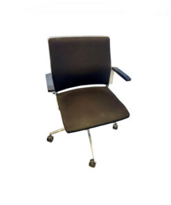 Dynomobil Conference Chair